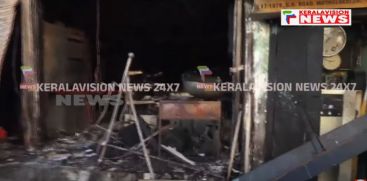 
Kozhikode gas cylinder explosion accident; The tea shop was destroyed in the fire