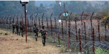 Indian Army Soldier Killed in Pakistan Ceasefire Violation Along LoC in Kashmir