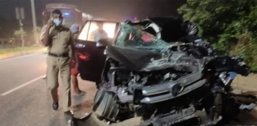 Tragic Accident in Walayar, Palakkad: Two Women Killed in Vehicle Collision