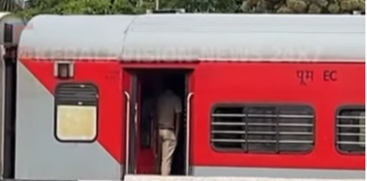 Fetus Found in Train Toilet; Police Intensify Investigation