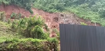 Massive Landslide Reported on Malappuram-Panakkad Road