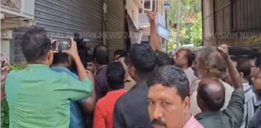 Thrissur Vadanappally Kit Controversy