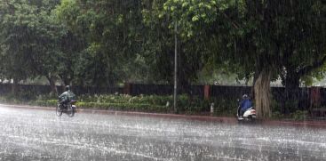 Thunderstorm likely in Kerala: Yellow alert in 5 districts