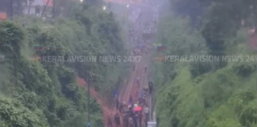  6 Passenger Trains Cancelled Due to Track Disruption