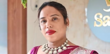  Makeup Artist Jaanmani