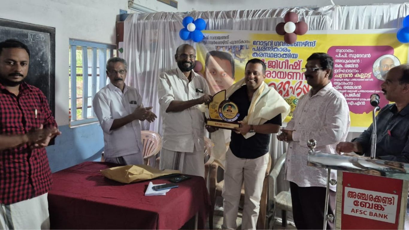 jigeesh-narayanan-receives-national-honor-for-winning-rotary-governors-award