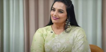actress swetha menon
