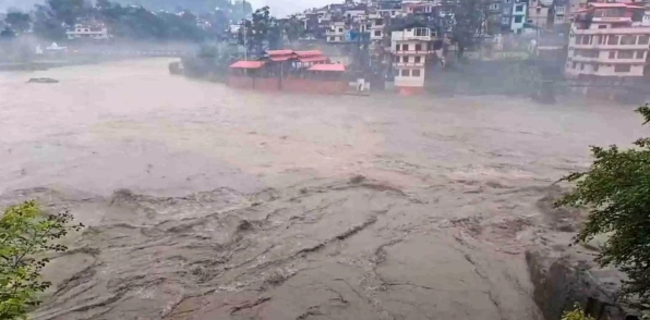 Himachal Pradesh Flash Flood Kills 5
