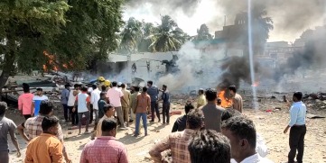 Eight killed in fire at firecracker shop in Tamil Nadu