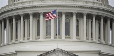 US Government Shutdown to Continue as Spending Bill Fails in Senate