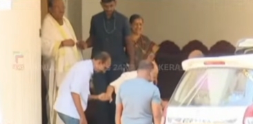 Vellappally Natesan Praises Former Minister G. Sudhakaran's Performance During Meeting