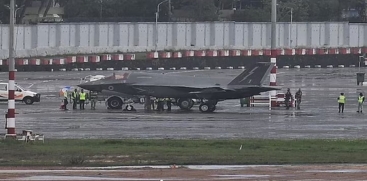 British Warplane Makes Emergency Landing